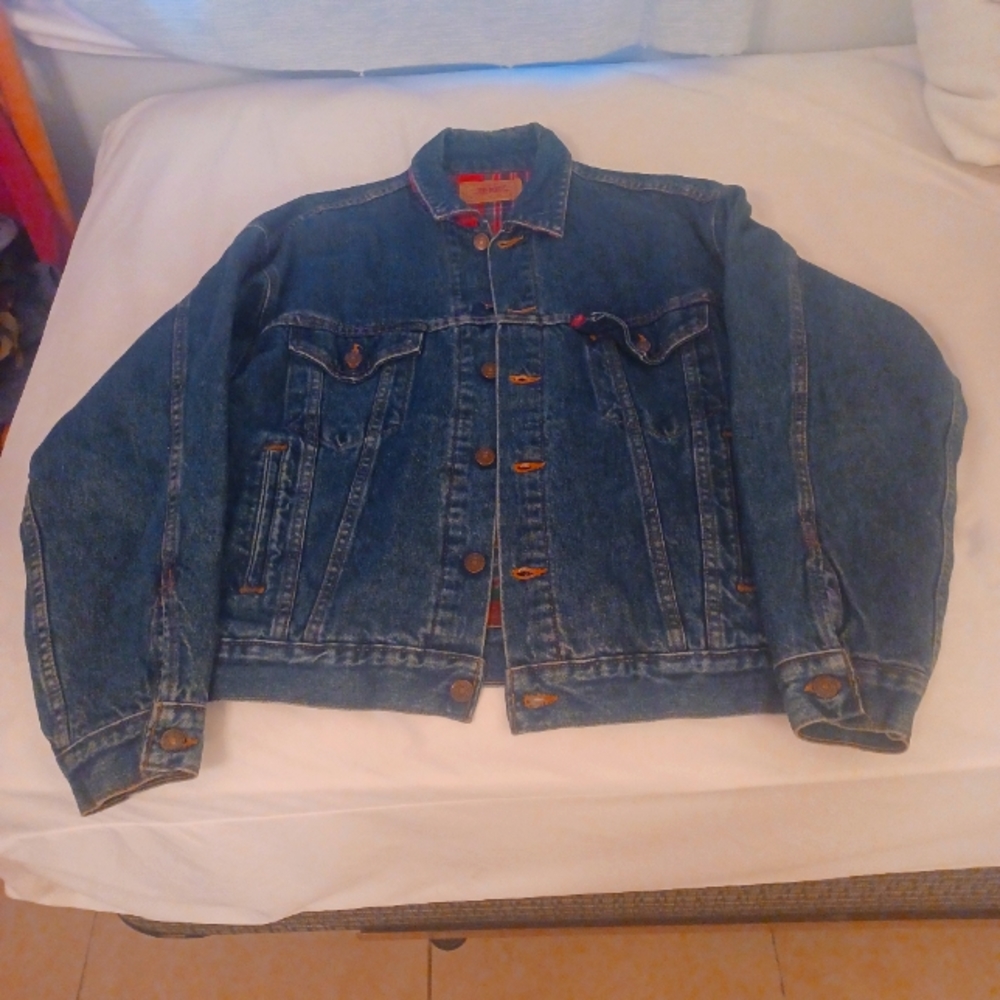 Levi's womens lined denim jacket 70417 6985 EUC SZ M